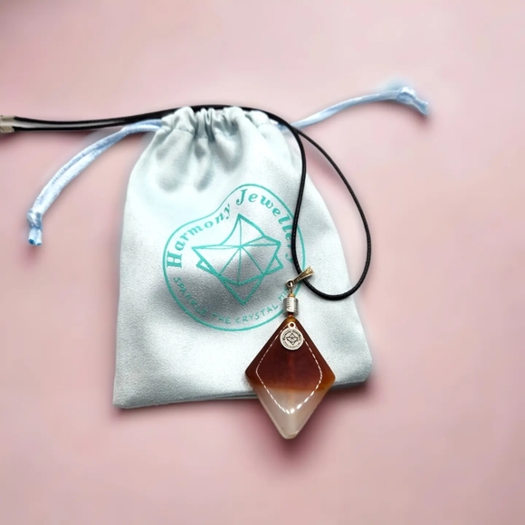 Carnelian Rhombus vcharm pendant its a cord - Picture 3 of 4